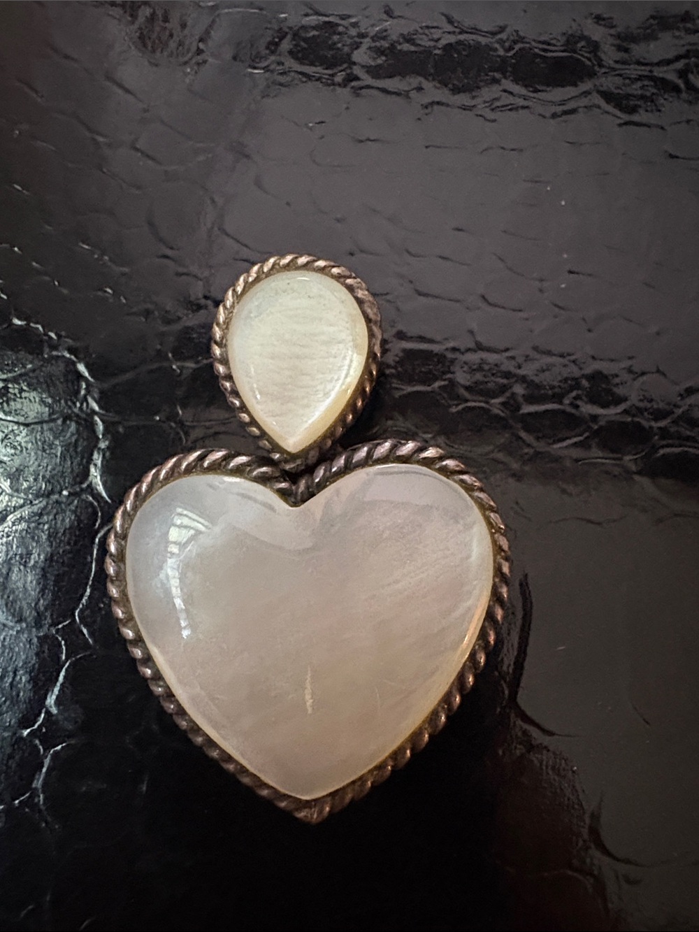 Vintage White Mother-of-Pearl Heart Pendant